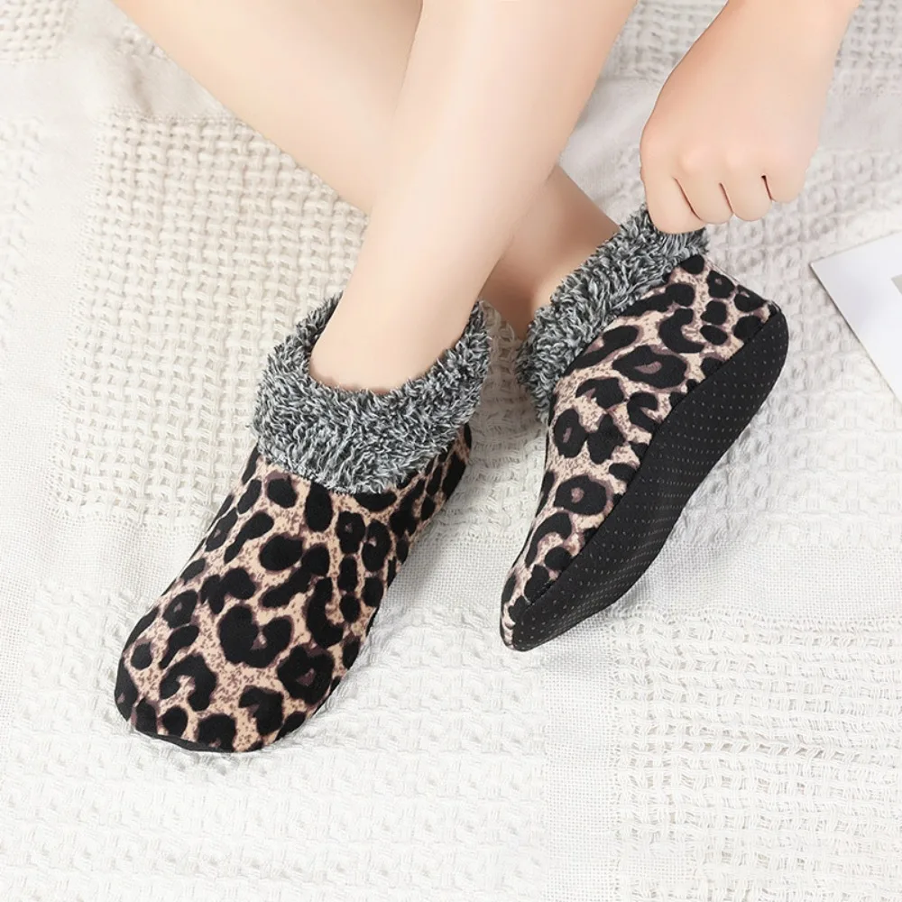 

Fashion Winter Warm Home Shoes Socks Indoor Polar Fleece Floor Socks Thermal Elastic Non Slip Short Socks For Women
