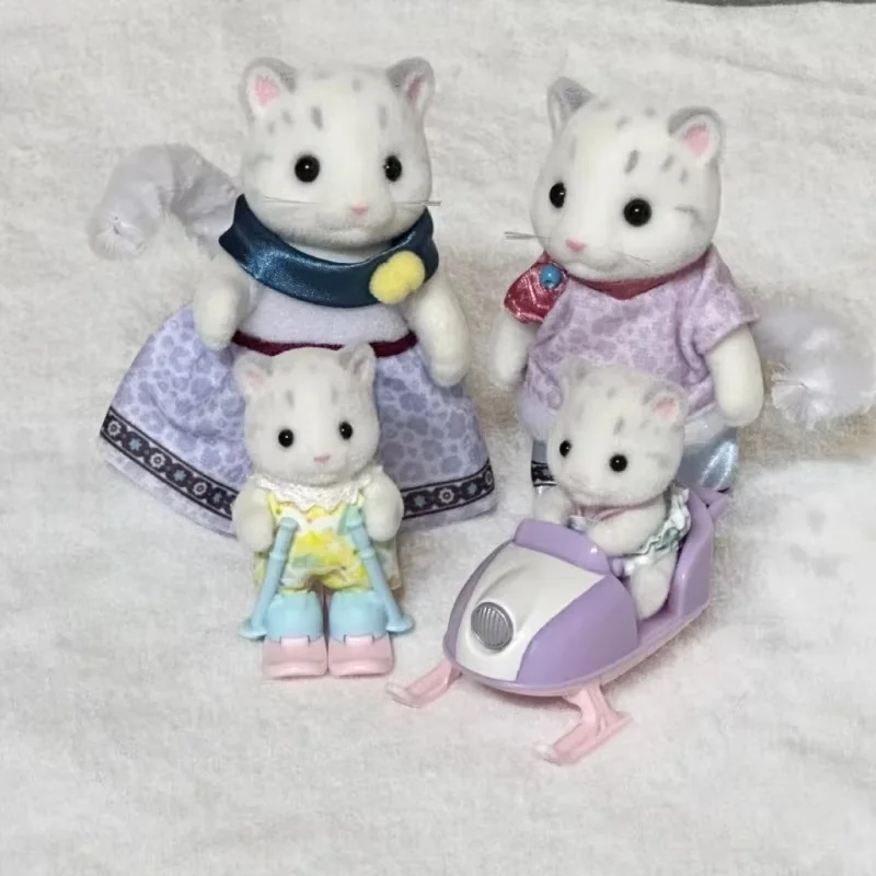 New Arrival Limit Edition Forest Baby Doll A Set Baby Snow Leopard Family Kawaii Cute Desktop Decor Children Cute Birthday Gifts