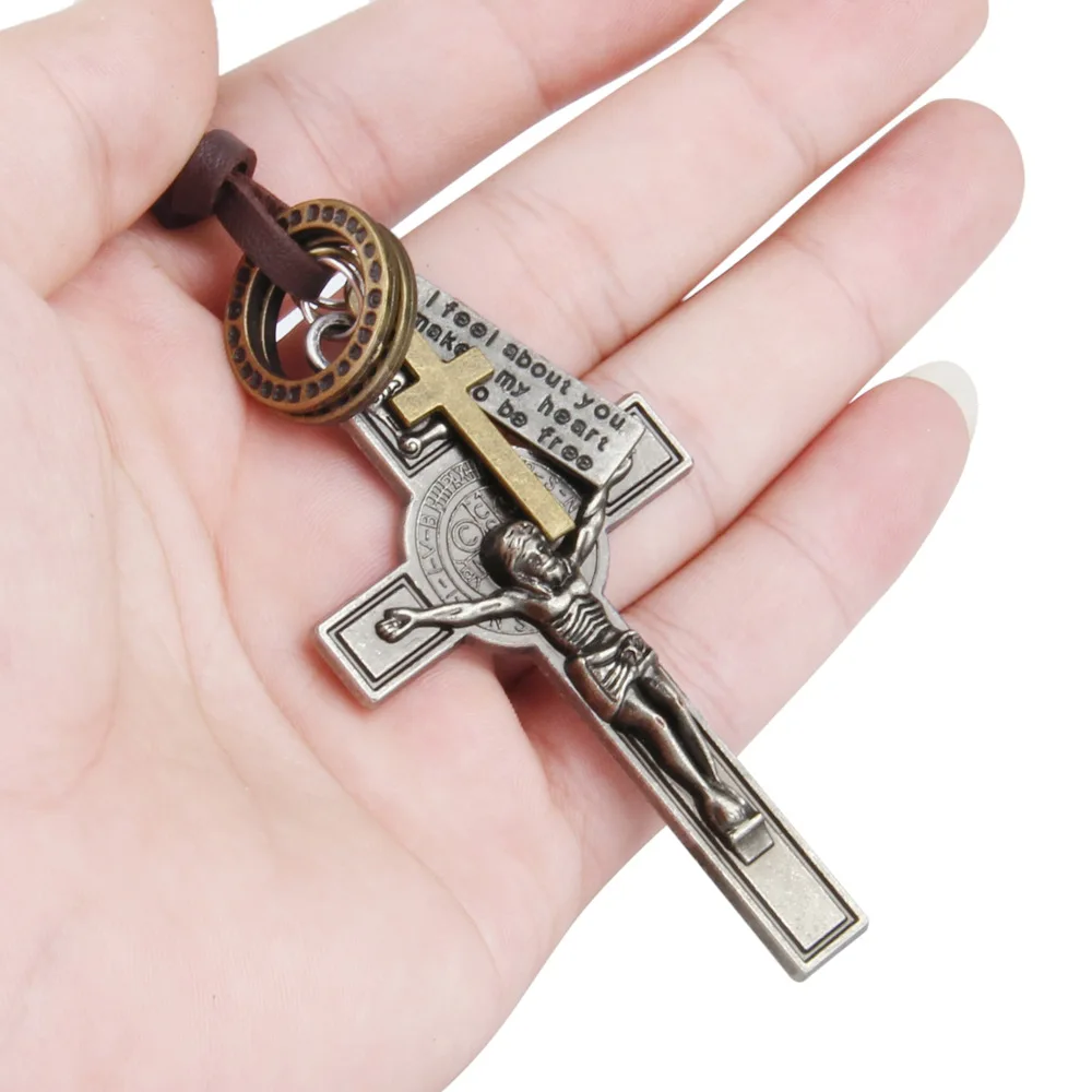 Car Ornament Cross Pendant Retro Jesus Christ Leather Rope Decoration Gift Car Interior Rearview Mirror Trim Hanging Accessories