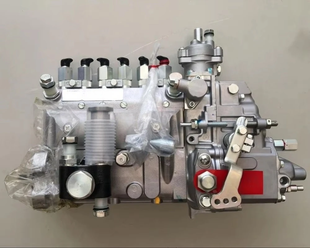 Excavator PC220-7 fuel pump 4063844