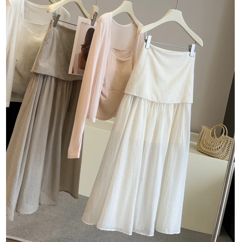 

Korean-style double-layer mesh skirt for women2026Summer high-waisted design with a drapey, elegant, and lightweight feelAMid-Le