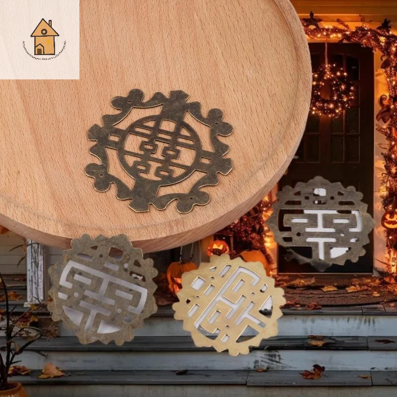 

4-Piece Set Chinese Antique Bronzed Decorative Corner Protectors, Ideal for Wooden or Iron Box, Furniture Hardware Crafts