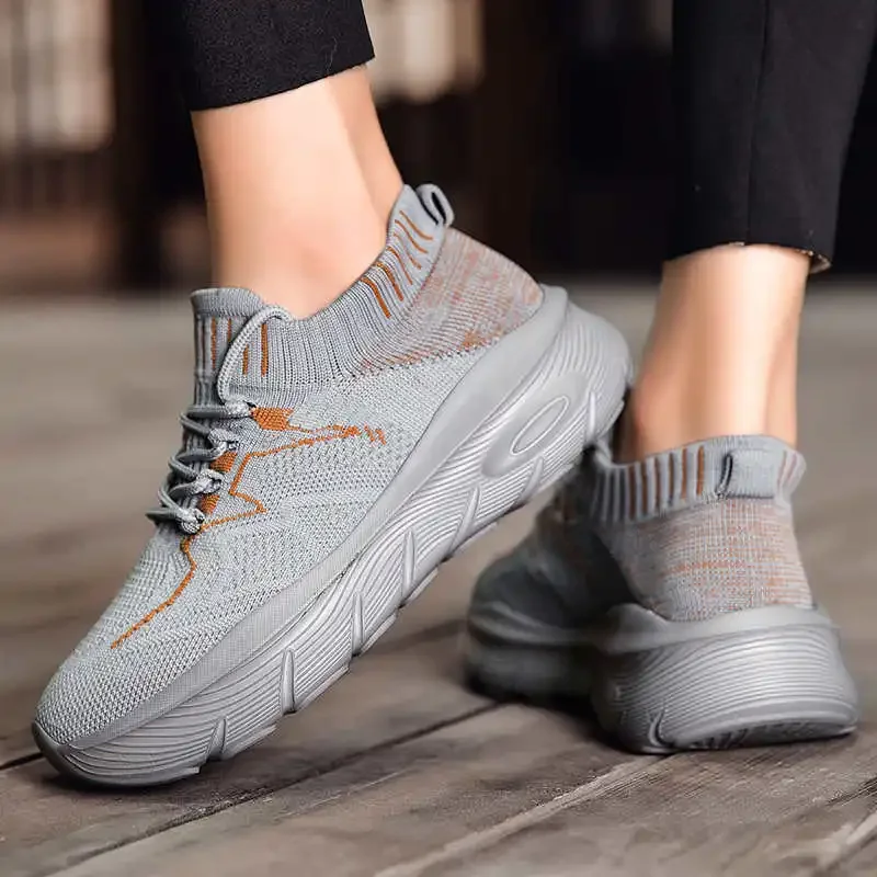 

Normal Leather Height Increasing Designer Women's Sports Shoes Basketball 42 Women's Sneakers Size 42 Cute Popular Goods