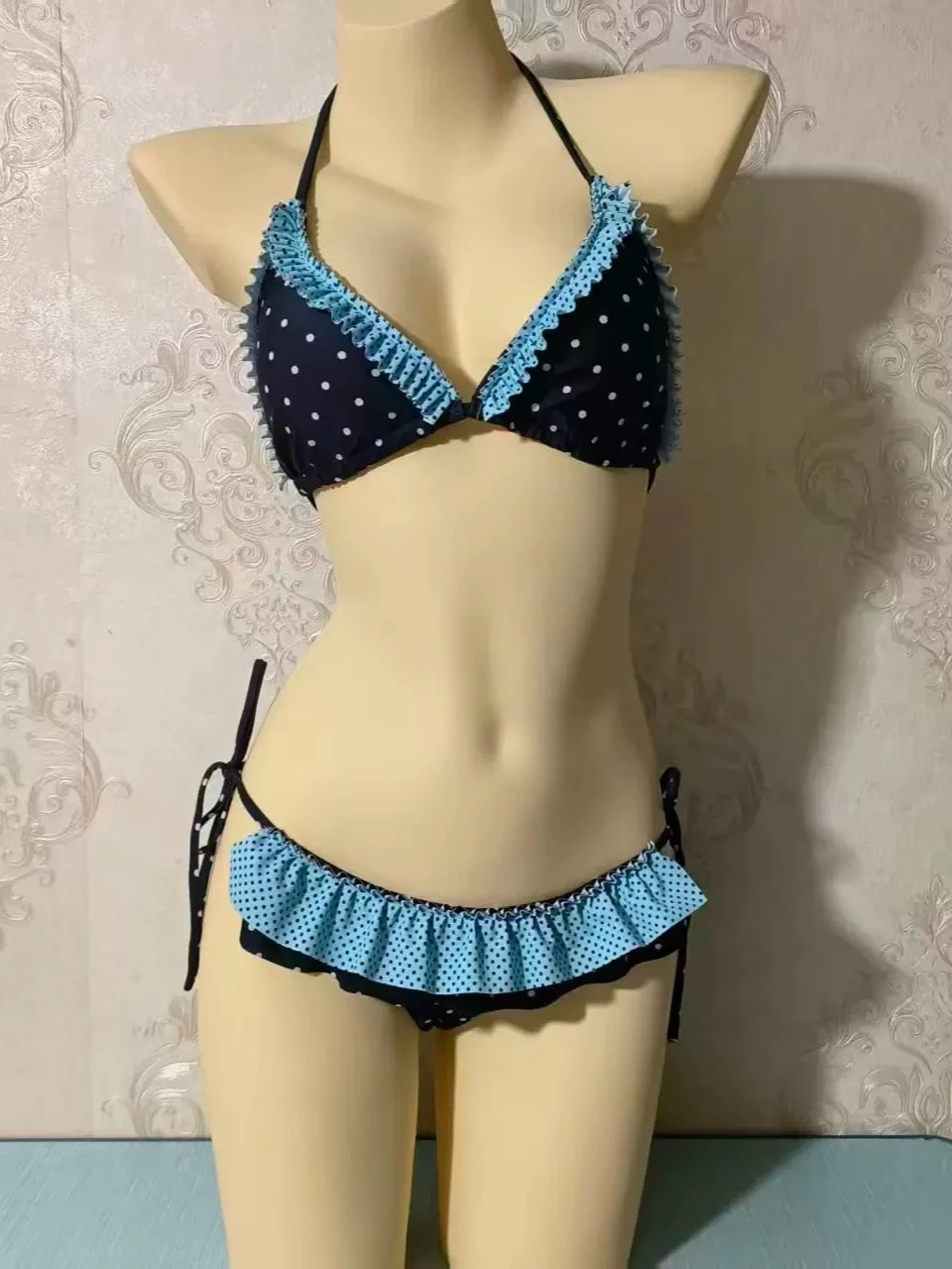 

Новинка 2026: Модный комплект бикини с высокой талией, полосатым принтом и вырезами, пуш-ап, облегающий, для пляжа и вечеринок, мягкий, летний, женский