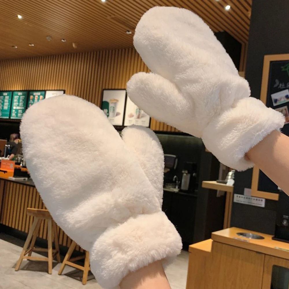 ฤดูหนาวPlush WARMถุงมือThicken Soft Fluffyถุงมือนิ้วน่ารักWindproofอุ่นMittensผู้หญิงสีทึบKeep WARM Mittens