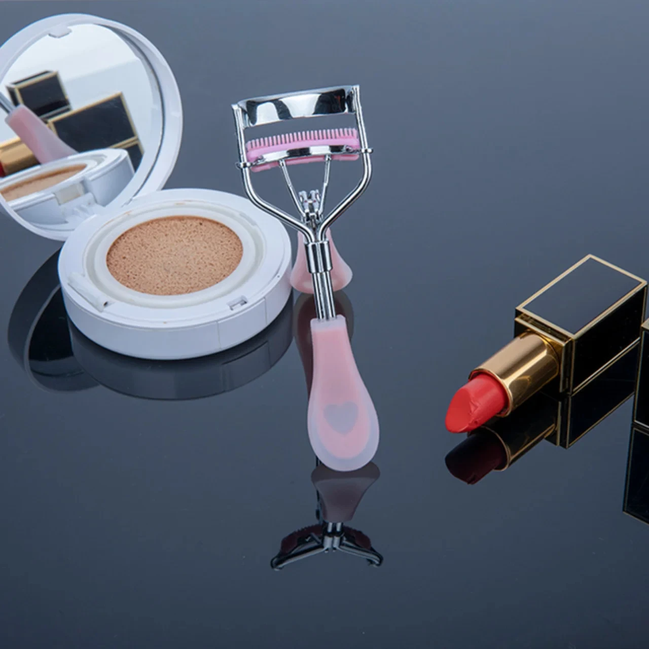 1/3 قطعة من أداة تجعيد الرموش المصنوعة من الفولاذ المقاوم للصدأ، مجعدة بلطف، مناسبة للرموش والحواجب النسائية، تصميم يدوي من السيليكون المحمول