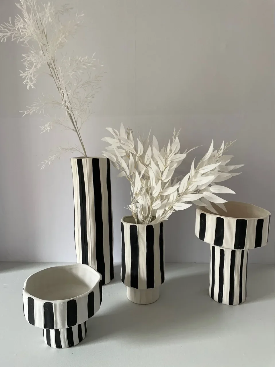 Black and White Striped Ceramic Vase Wide Mouth Flowerpot Geometric Pattern Flower Arrangement Porcelain Handicraft Ornaments