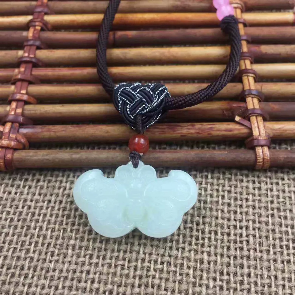 Exquisite Hetian Jade  Butterfly Flower Jewelry Exquisite Pendant P0010