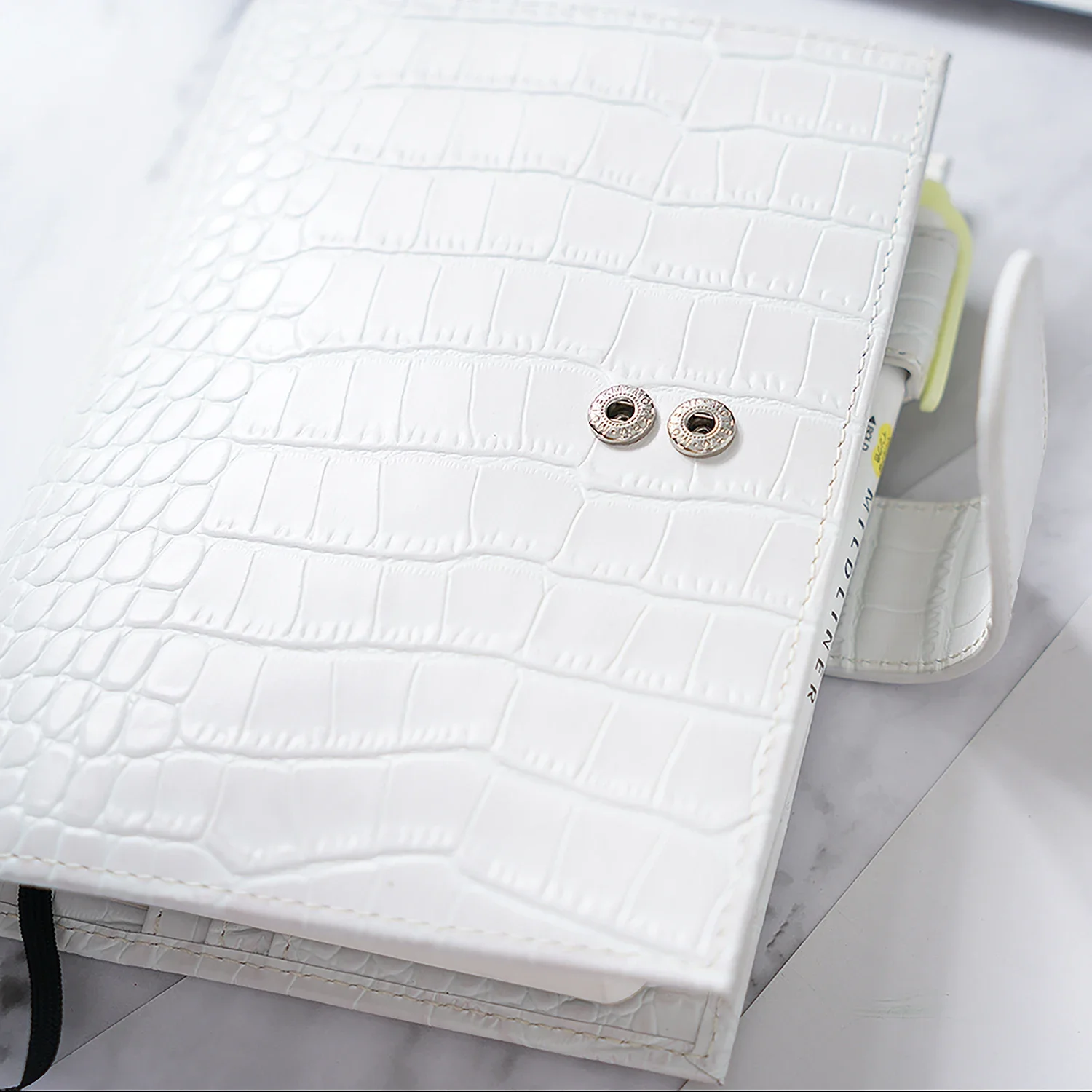 Cover Tidak Sempurna Moterm Seri Asli A6 Plus untuk Notebook A6 Stalogy Organizer Kulit Sapi Asli Agenda Diary