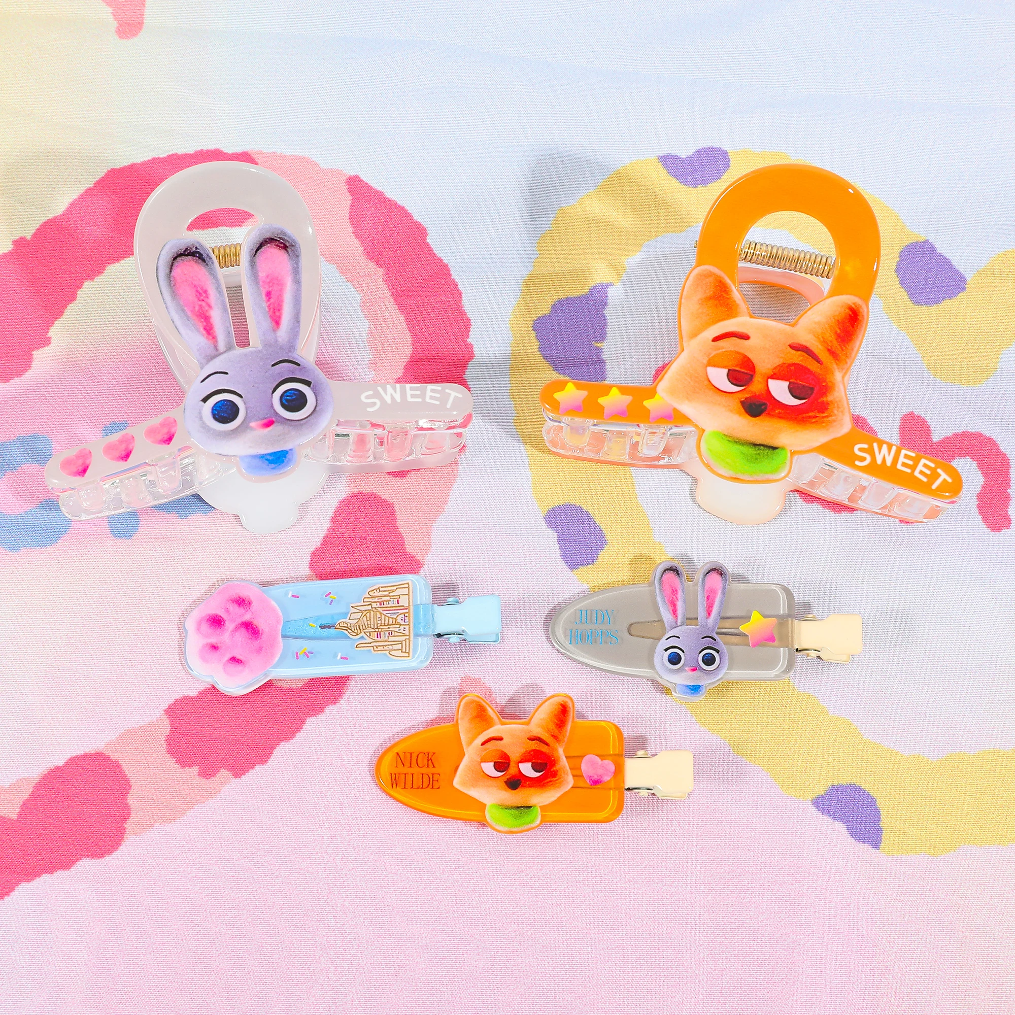 

8PCS Disney's "Zootopia" themed hair accessories and hair claws, multi-functional hair ornaments