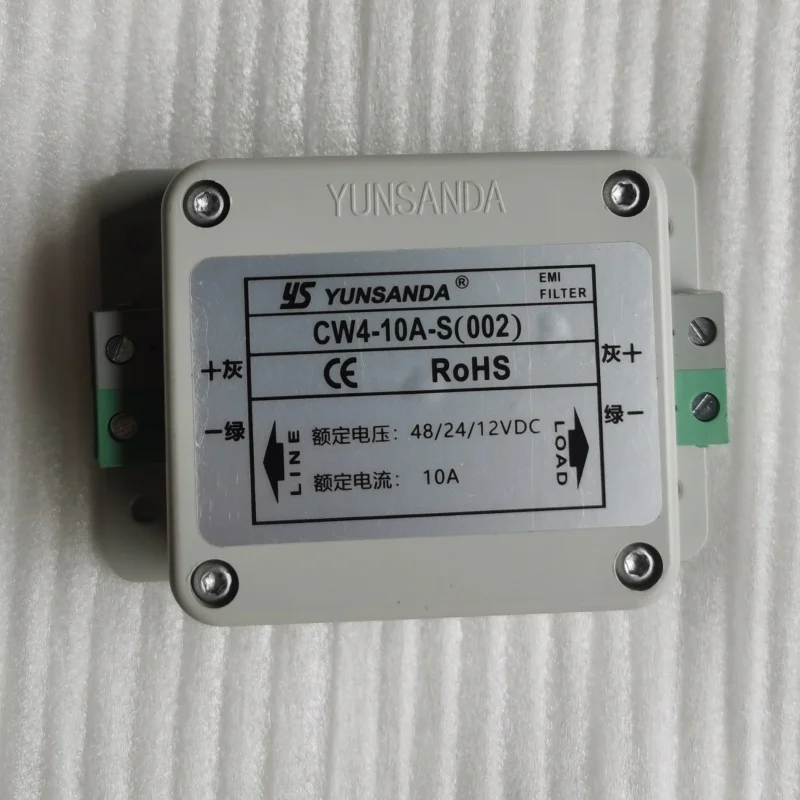 Фильтр питания постоянного тока 12 В/24 В/48 В Автомобильный противопомеховой фильтр CW4-10A-S(002)