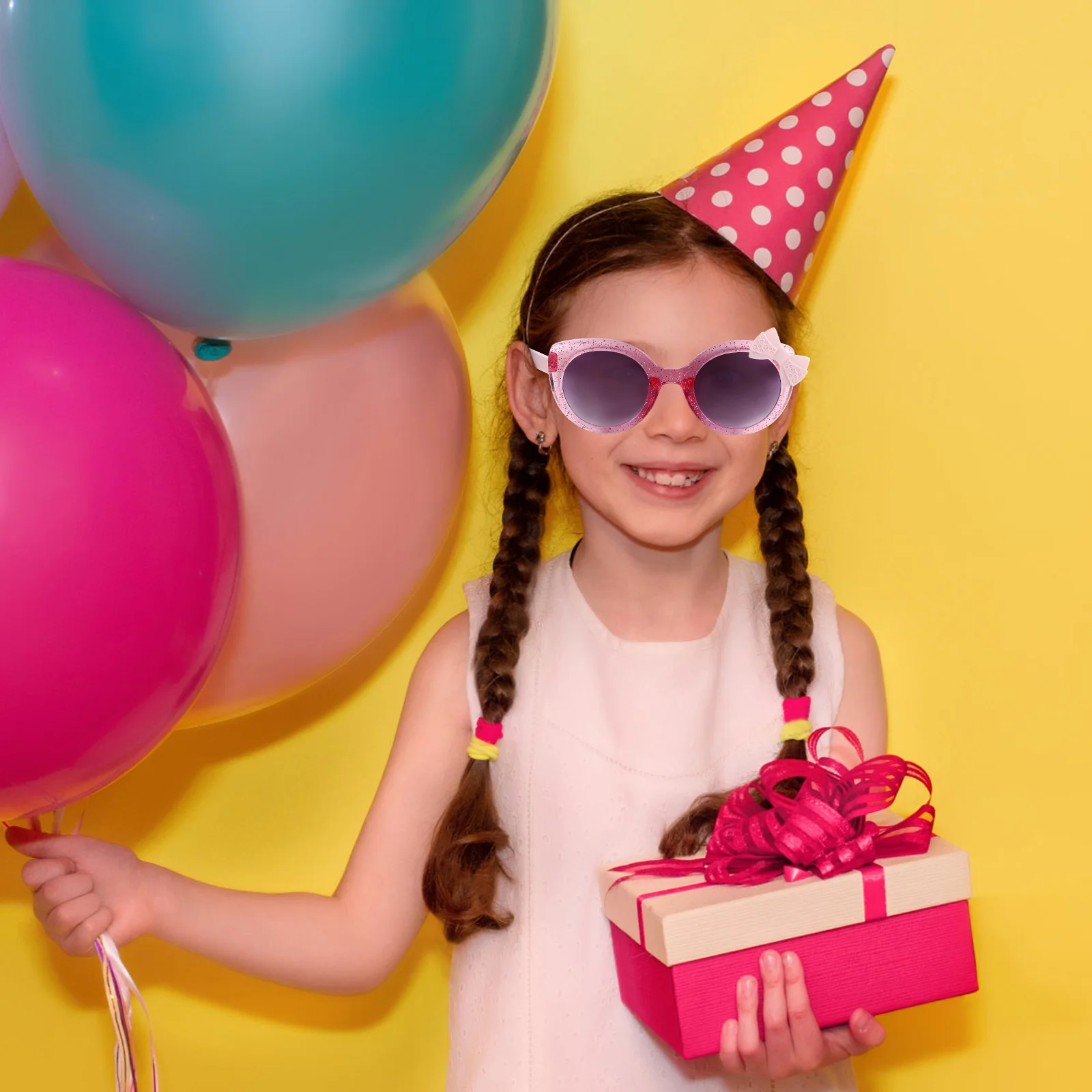

1Pair Children Sunglasses Bowknot Party Glasses Lightweight Kids Plastic Sunglasses Funny Photo Prop Festival Gift Accessory