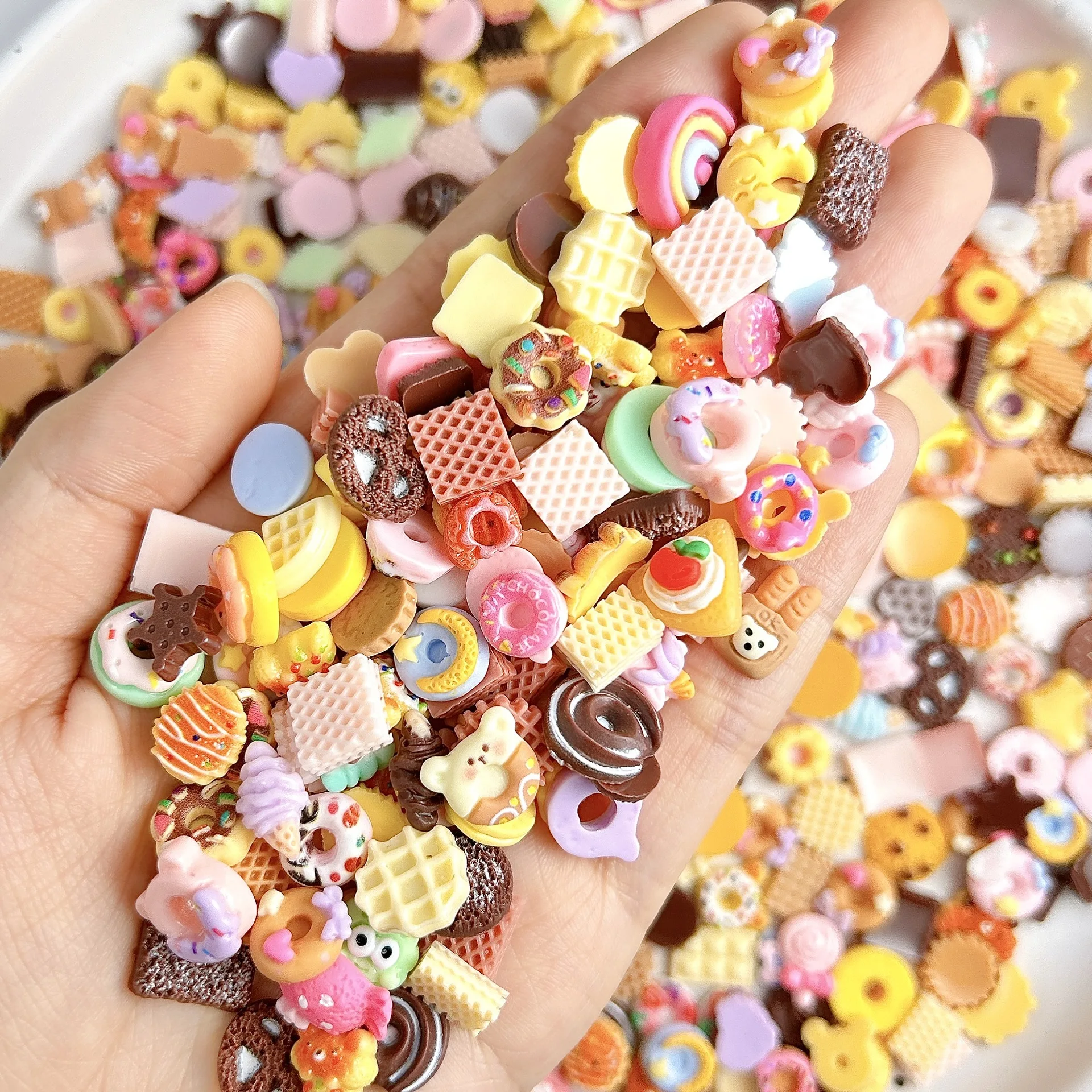 Chocolate Snack - 20Pcs Aksesoris Kuku Resin 3D Campuran