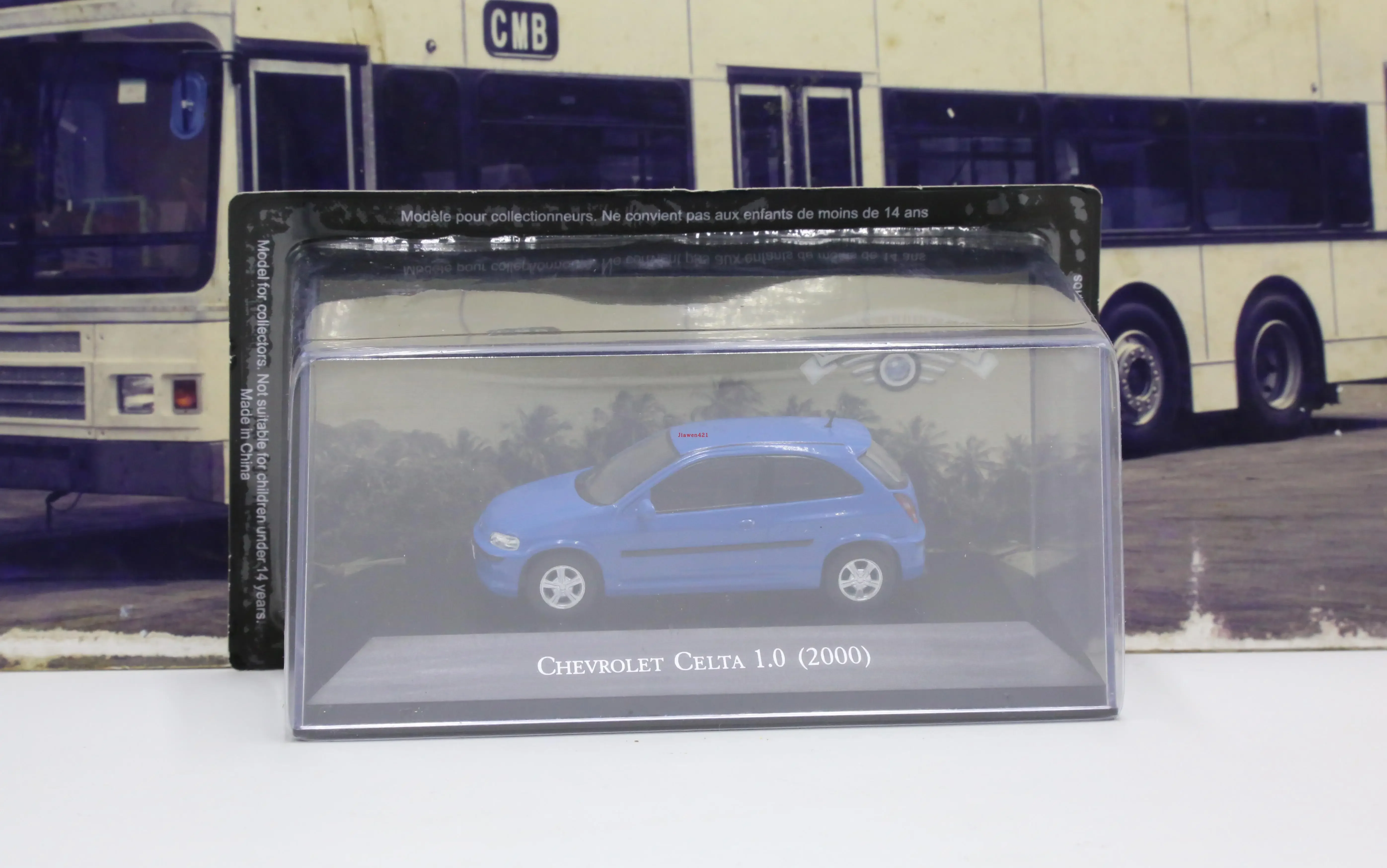 

1:43 IXO CHEVROLET CELTA 1.0 200 High Simulation Alloy Car Model Collectible Toy Gift Souvenir Display Ornament