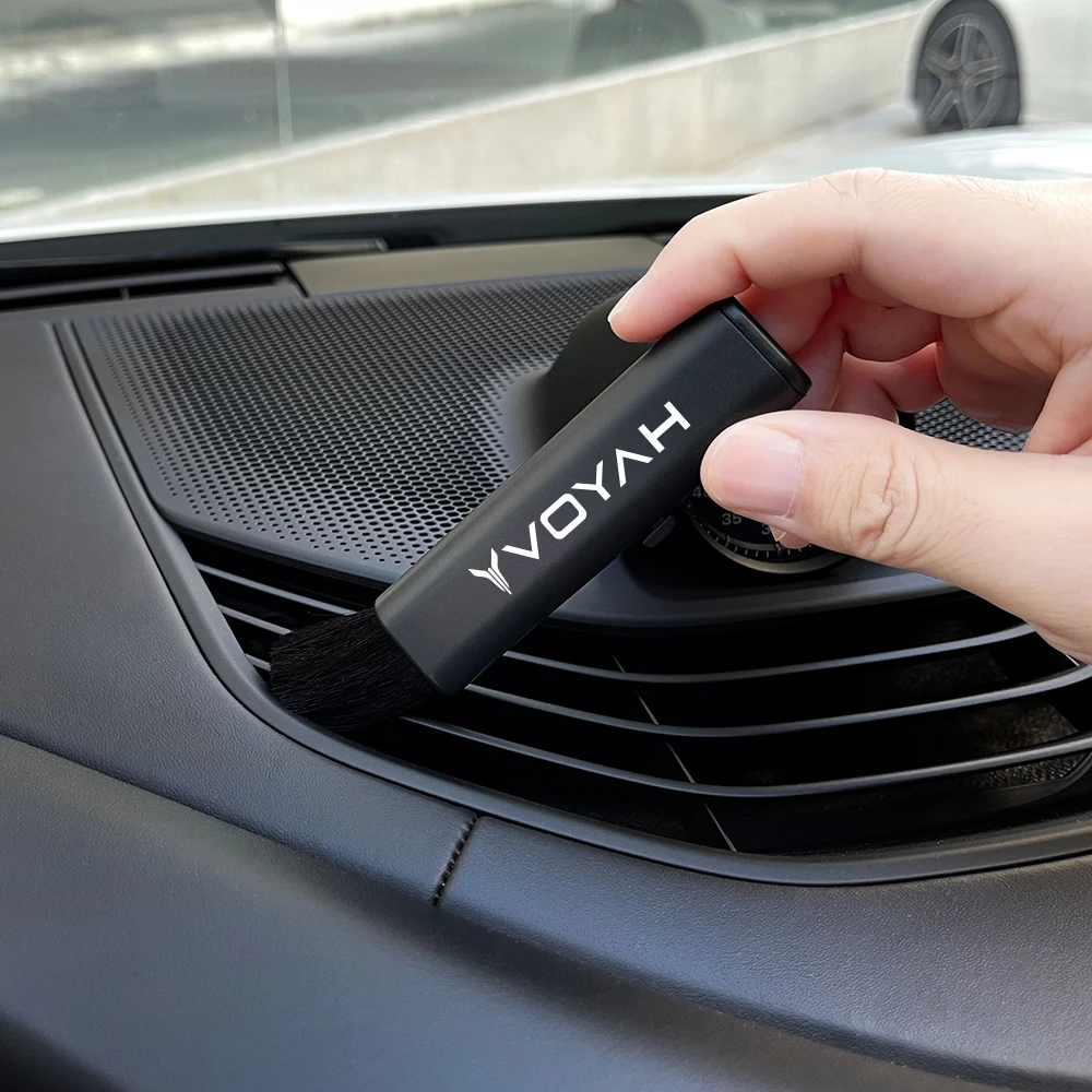 For Dongfeng Voyah Free Dreamer 2021 2022 2023 Car Air Outlet Retractable Detail Cleaning Brush Auto Interior Accessories