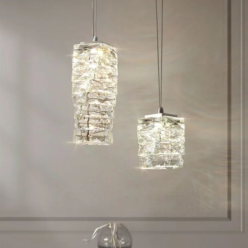 Light luxury crystal LED chandelier for living room, bedroom, creative fashion, high-end dining table, small chandelier