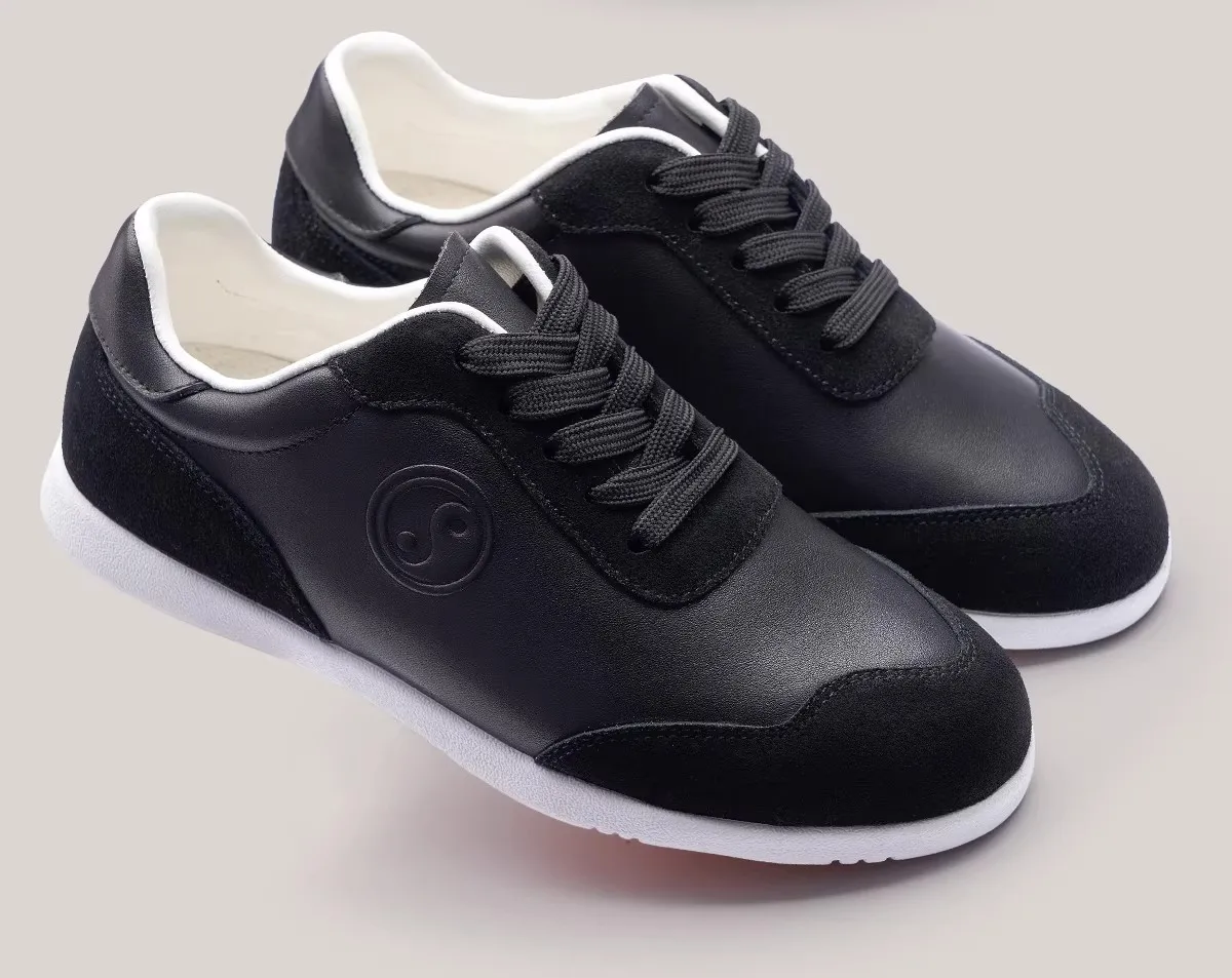 

Best-selling new lightweight, durable, high-quality anti-slip professional martial arts training shoes. Tai Chi shoes. Excellent