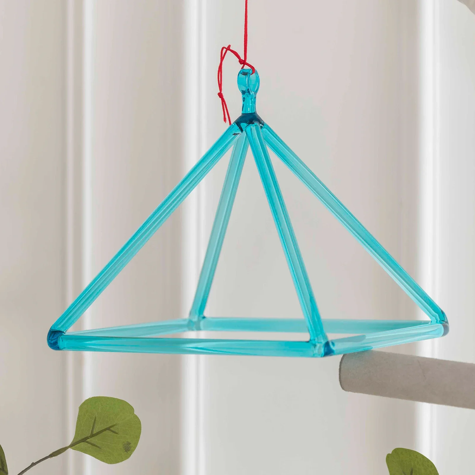 Star Linkup Blue Clear Crystal Singing Pyramid 3-9 Inch Sound Energy Healing Instrument for Relaxation Yoga Meditation