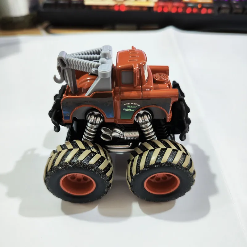 سيارات ديزني بيكسار سيارات البرق ماكوين ماتر شريف 4WD-4 عجلة القيادة سباق السيارات لعب بالقصور الذاتي على الطرق الوعرة سيارة سيارة أطفال هدية #5