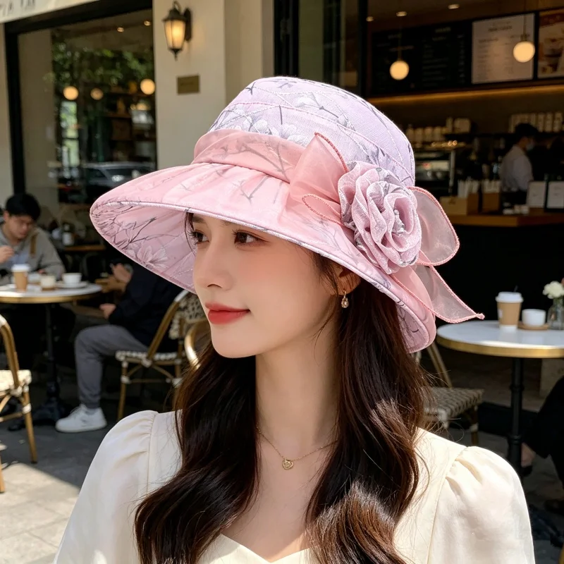 Summer Women's Wide-Brimmed Sun Protection Hat, Comfortable to Wear in Summer Without Causing Sweat, Lightweight and Breathable, Elegant Mesh Flowers Embellishment, Suitable for Daily Commuting, Beach Vacations, Outings, and Shopping