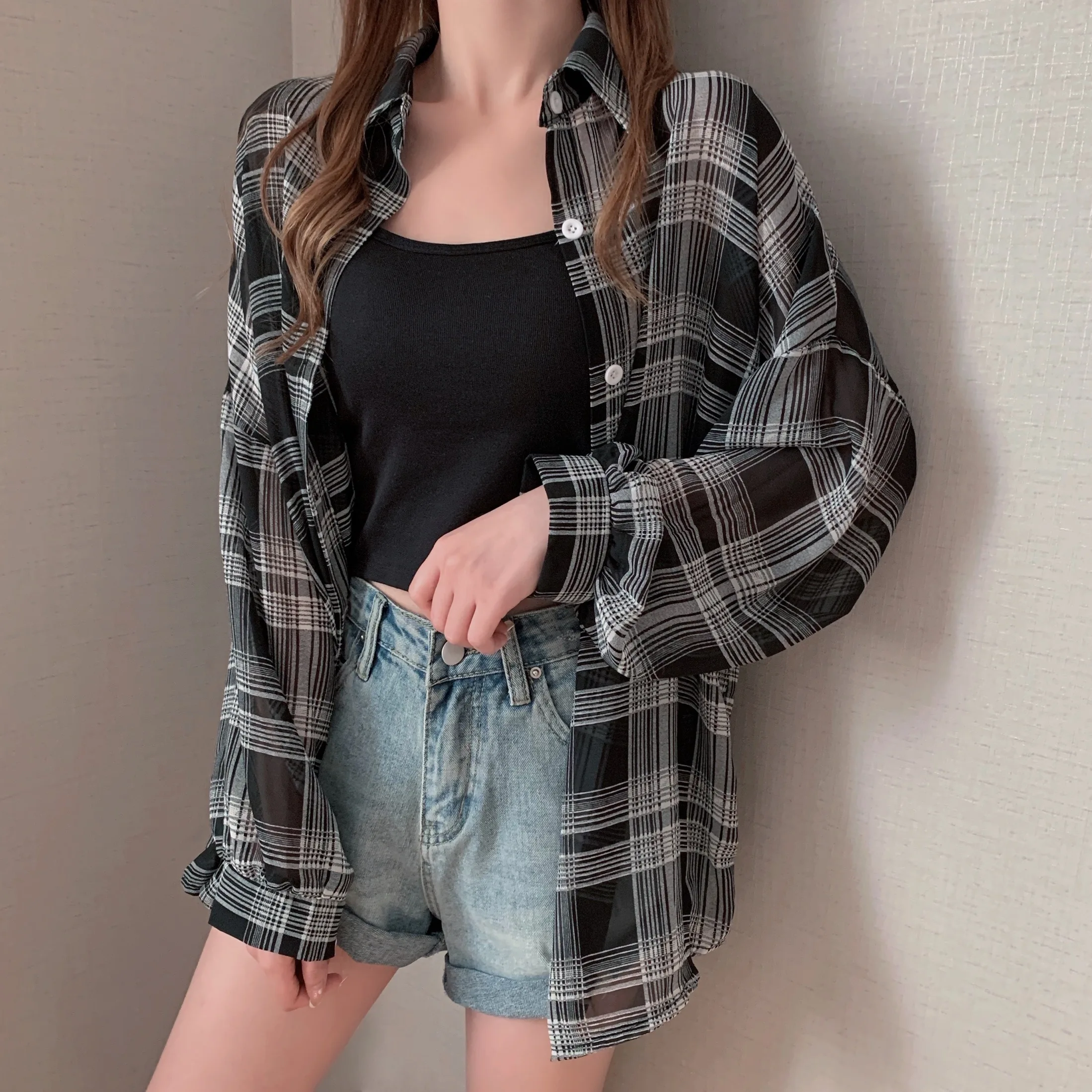 

Sheer Chiffon Plaid Shirt for Women Ovesized Collared Button-down Blouse Summer Laides Slouchy Casual Outfit
