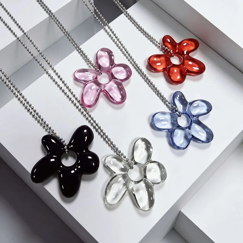 New Transparent Petal Sweater Necklace for Women Glass Flower Pendant Beaded Chain Necklaces Jewelry Gifts