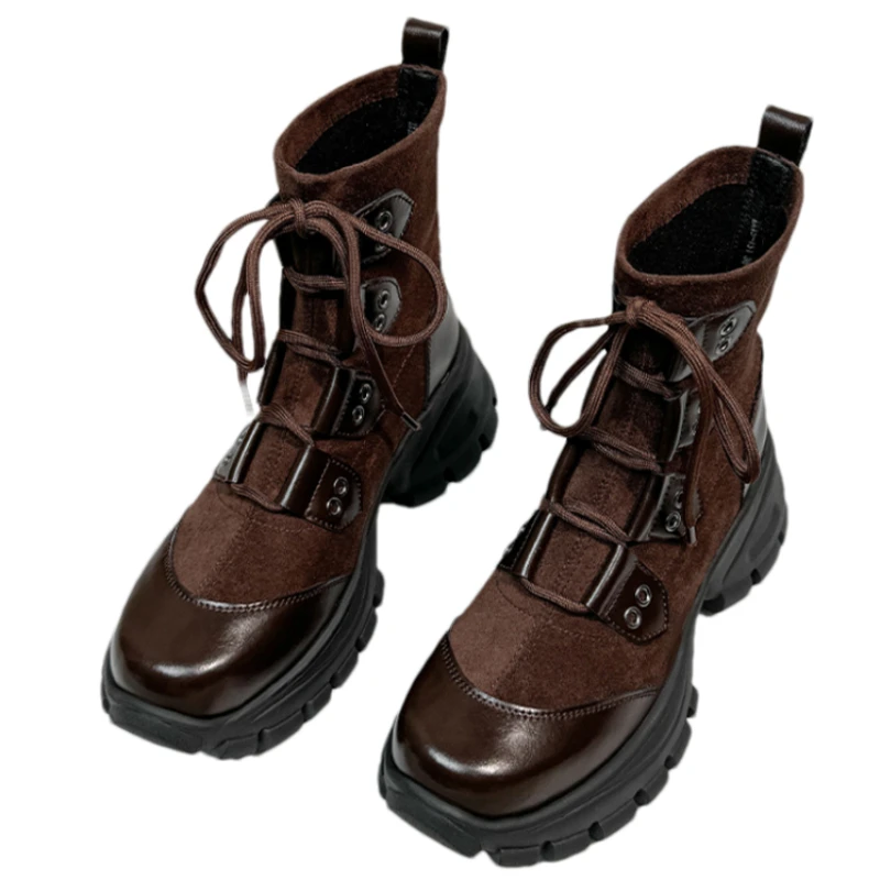 حذاء من الجلد للنساء بكعب عالٍ أحذية رياضية 2025 مصمم الشتاء بدعة الدانتيل يصل قصيرة تشيلسي الأحذية مضخات جديدة القوطي Mujer بوتاس