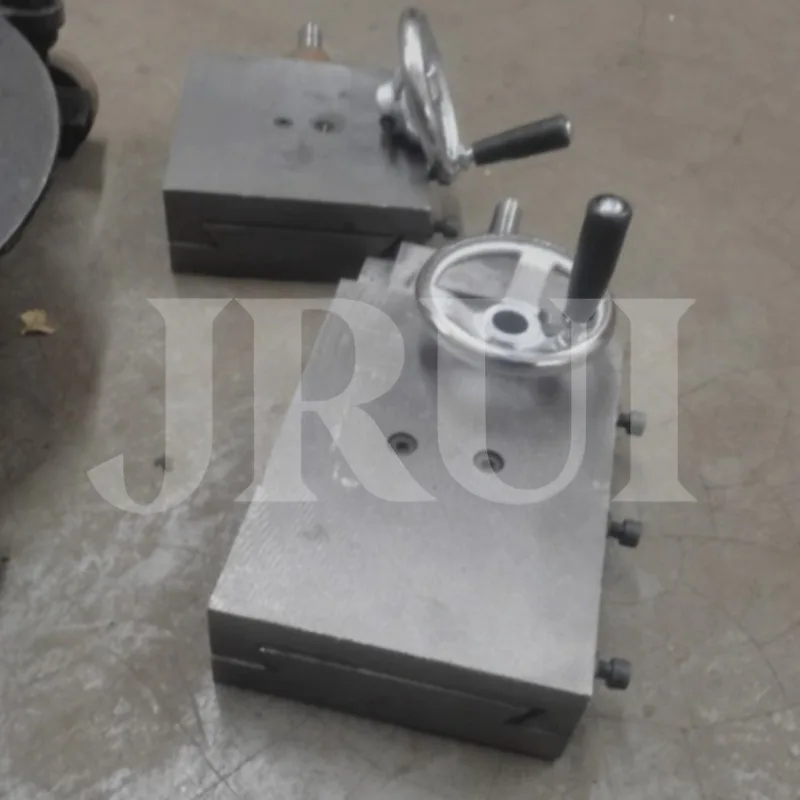 Cast Iron Linear Slide Table With Manual Handwheel Woodworking Machine Linear Motion Guide Assembly