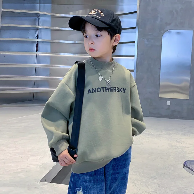 

Popular logo one flocking boys and thickening fleece children long sleeve winter winter 2023 new cuhk children's clothes