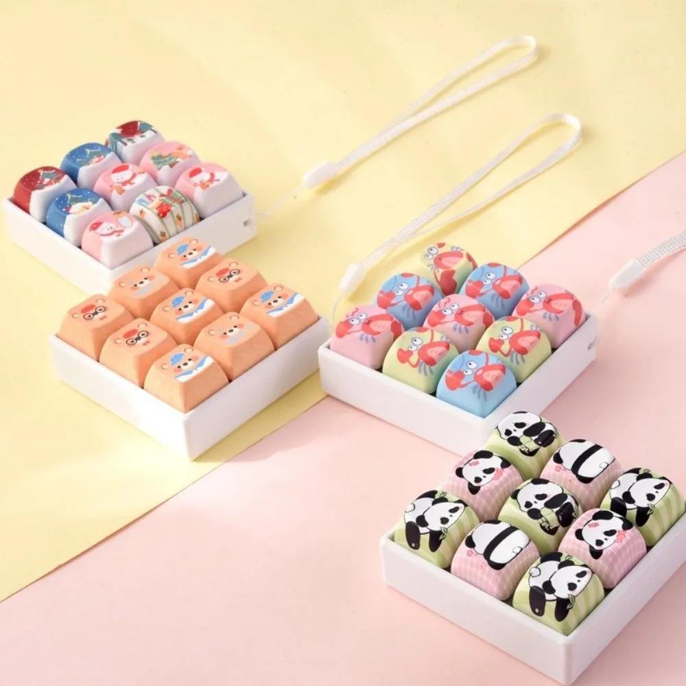 Creative 9-Key Fidget Keychain Cartoon Animal Pattern Clicker Button Keyboard Keychain Plastic Decompression Pendant Party Favor