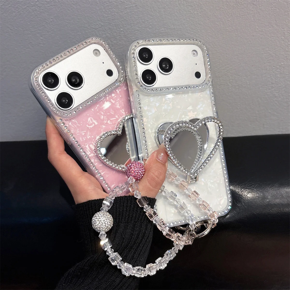 Funda Protectora para Teléfono con Correa de Muñeca, Espejo de Corazón y Diamantes Brillantes para iPhone 17 16 15 Plus 14 13 12 11 Pro Max