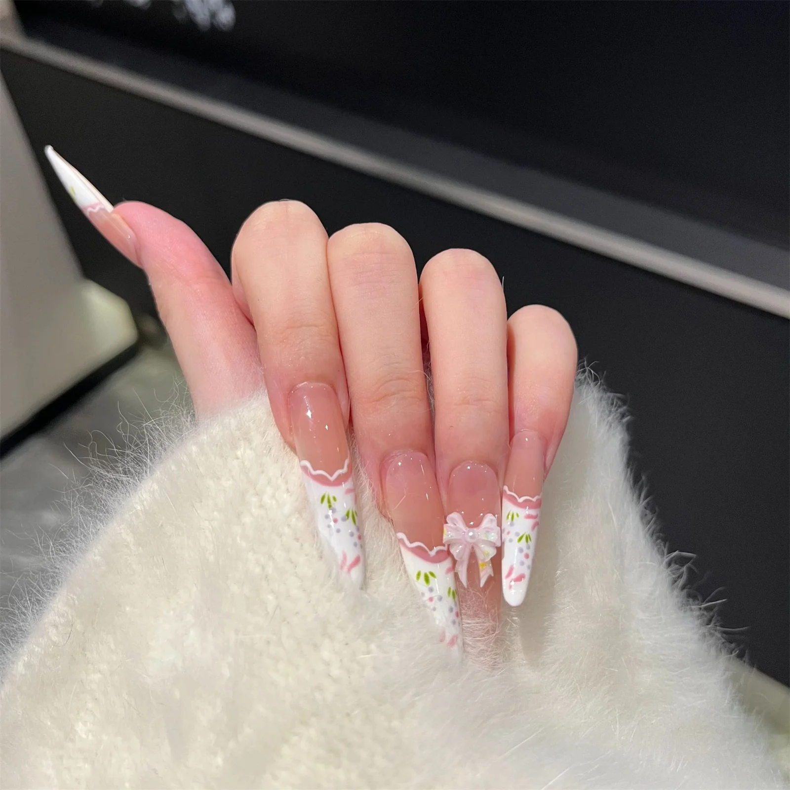 10 Stück künstliche Nägel, Katzenauge, Strass, Glitzer, zum Aufdrücken der Nägel, Schmetterlingsflügelspitzen, lange künstliche Nägel für Frauen, Maniküre, DIY