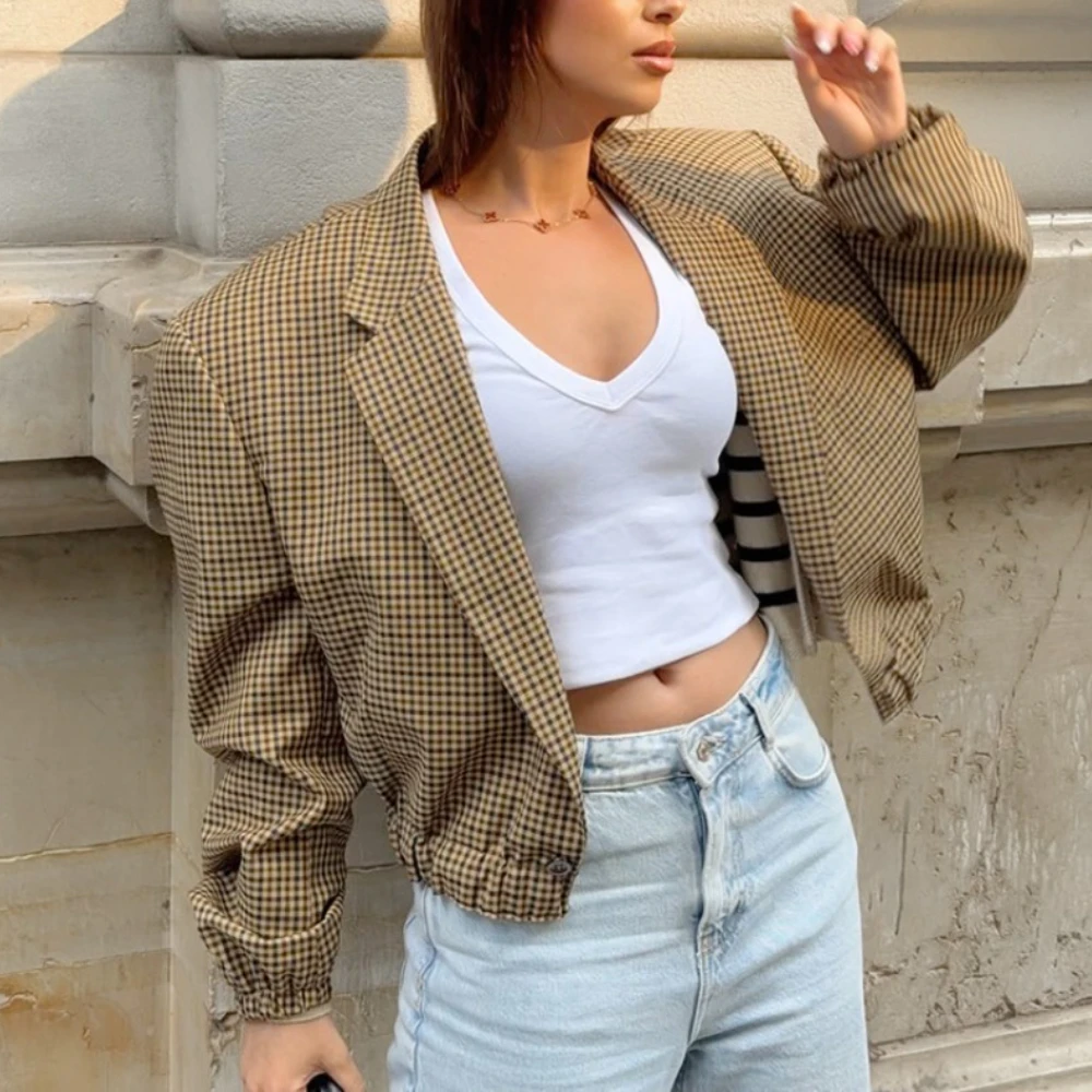 TWOTWINSTYLE Retro Office Style Plaid Jacket for Women Lapel Long Sleeve Spliced Elastic Hem Loose Short Coat Female Autumn New