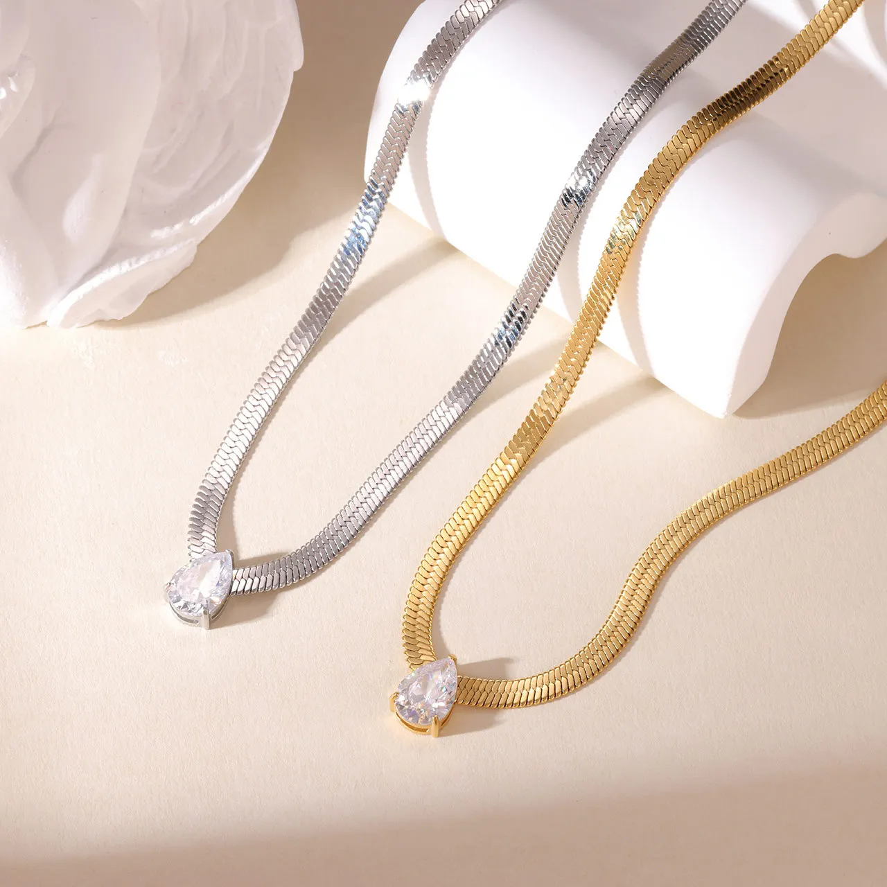 Stainless Steel Snake Chain Clavicle Necklace - Gold/Silver Tone with Water Drop Zircon Pendant Women's Fashion Jewelry