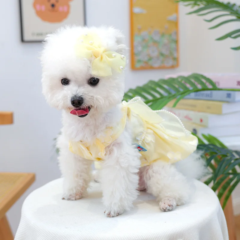 

Pet Dog Dress Cute Floral Yellow Rhinestone Gown for Small Dogs, Puppy Girl Party Clothing Cute Pet Circle Fashion Outfit