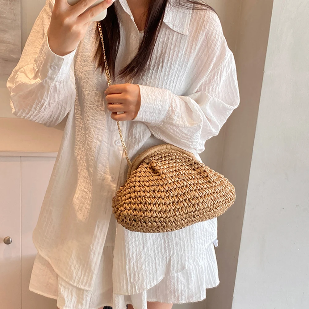 Sac tissé en paille pour femmes, pochette en paille avec sangle en chaîne, sac à coque à la mode et décontracté, sac à bandoulière pour voyage en plein air