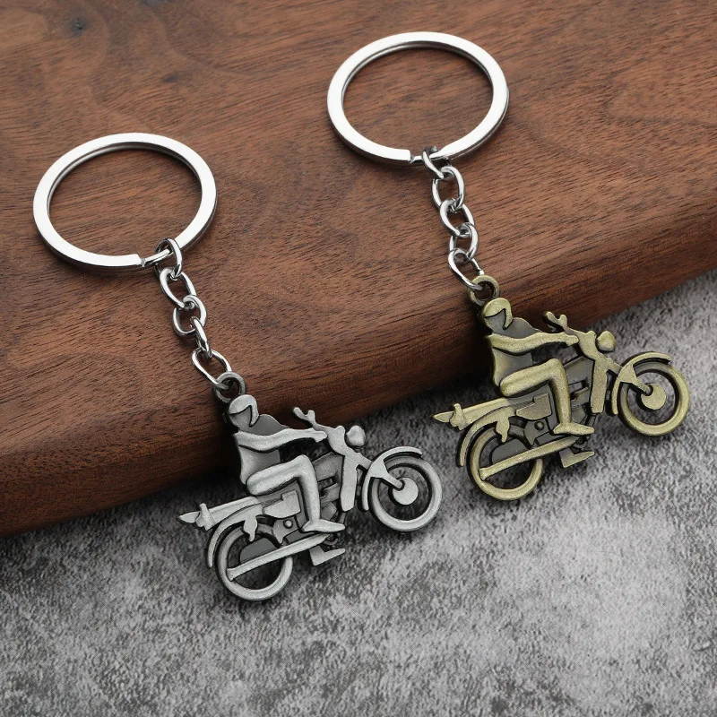 Metal Motorcycle Rider Keychain 3D Motorcycle Rider Pattern Motorbike Keychain Motorcycle Chain Pendant