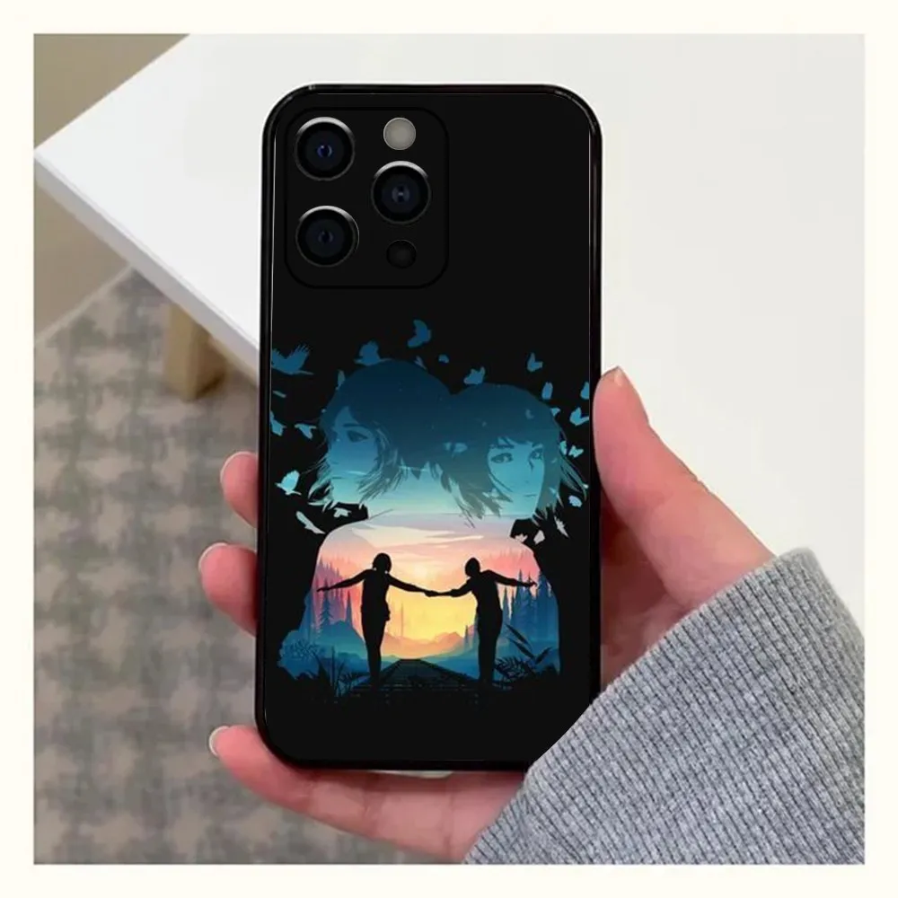 Game Life Is S-Strange Phone Case For Apple iPhone 15,14,13,12,11,Pro,X,XS,Max,XR,Plus,Mini Soft Black Cover