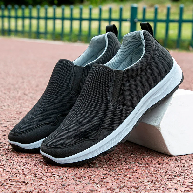 Breathable Men's Casual Shoes Light Comfort Shoe for Men Anti-slip Wear-resistant Slip-on Mens Shoe Mens Casual Sneakers Shoes