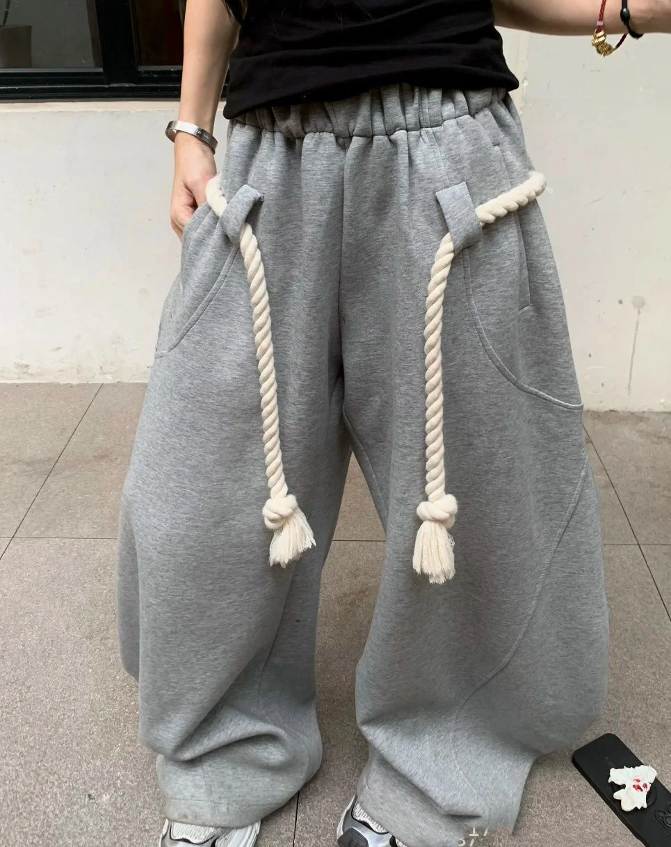 

Новые осенние уличные повседневные спортивные брюки унисекс с широкими штанинами, на толстом шнурке, в стиле хип-хоп, свободные, в университетском стиле