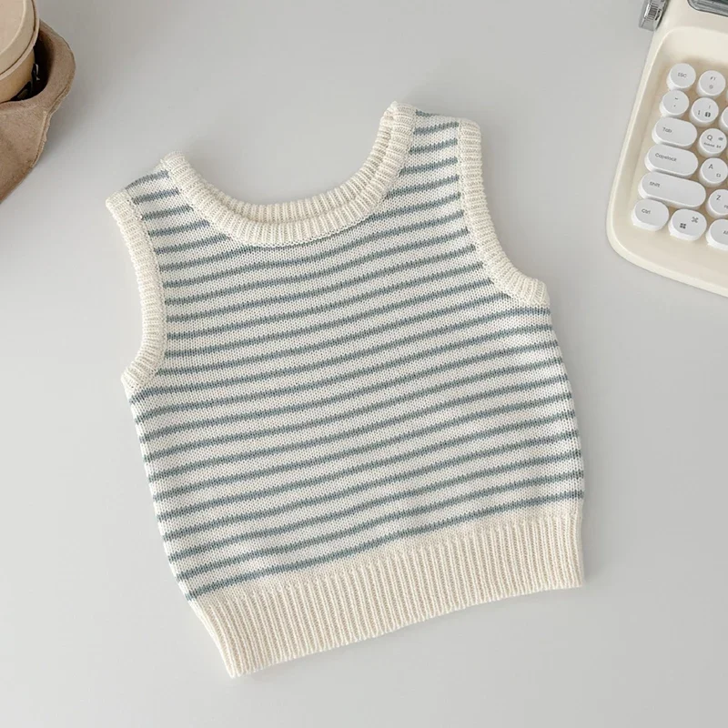 

Новинка 2023 года, осенний вязаный пуловер без рукавов в полоску для новорожденных мальчиков и девочек 0-3 лет, вязаный жилет для маленьких мальчиков и девочек