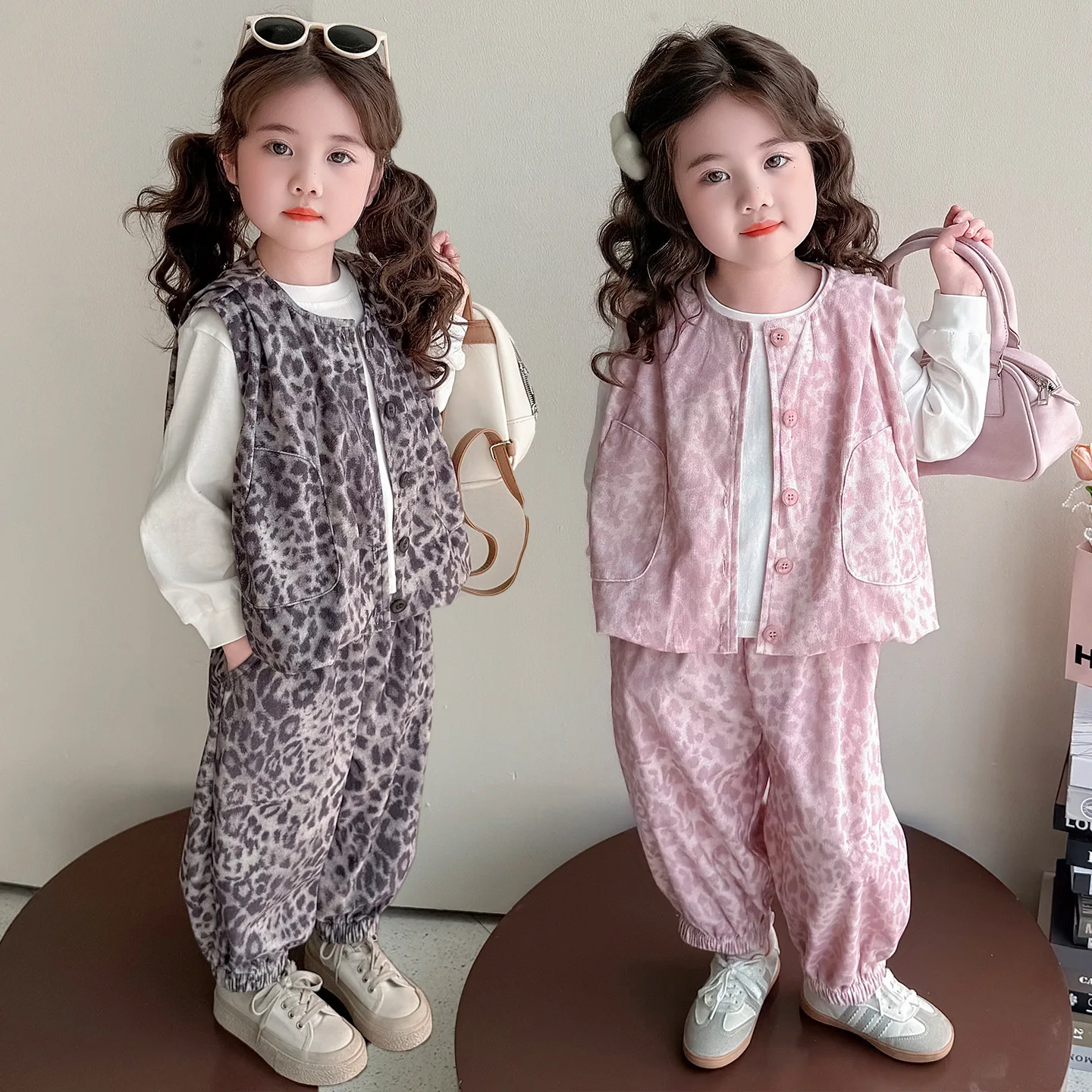 Girls' Suit 2026 New Spring and Autumn Children's Spring Clothing Loose Casual Baby Vest Leopard Print Three-piece Set