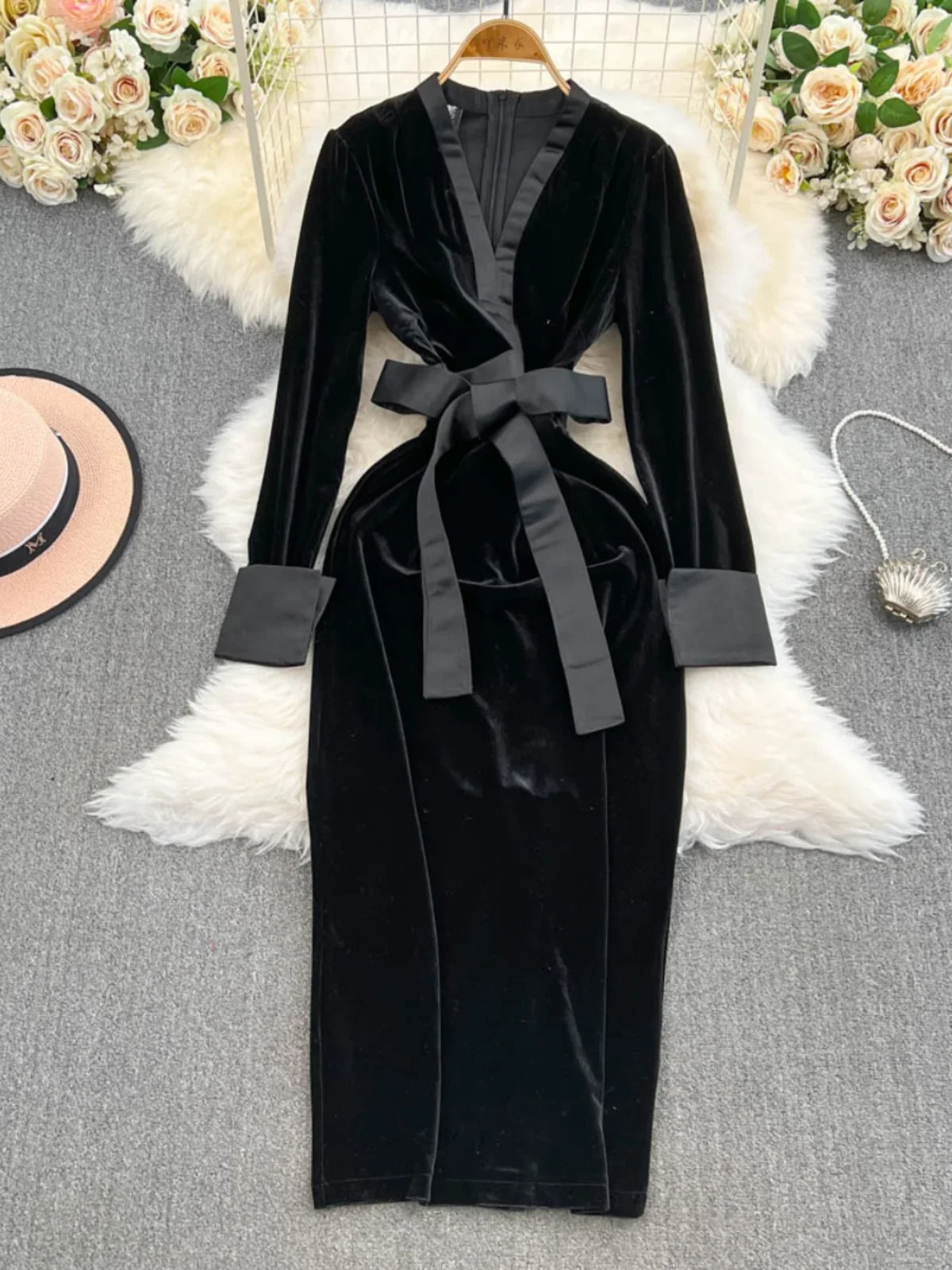 Ofallsis High End Light Luxury Temperament Socialite Black Dress 2024 Autumn Winter New Gentle Style Velvet Evening Dresses