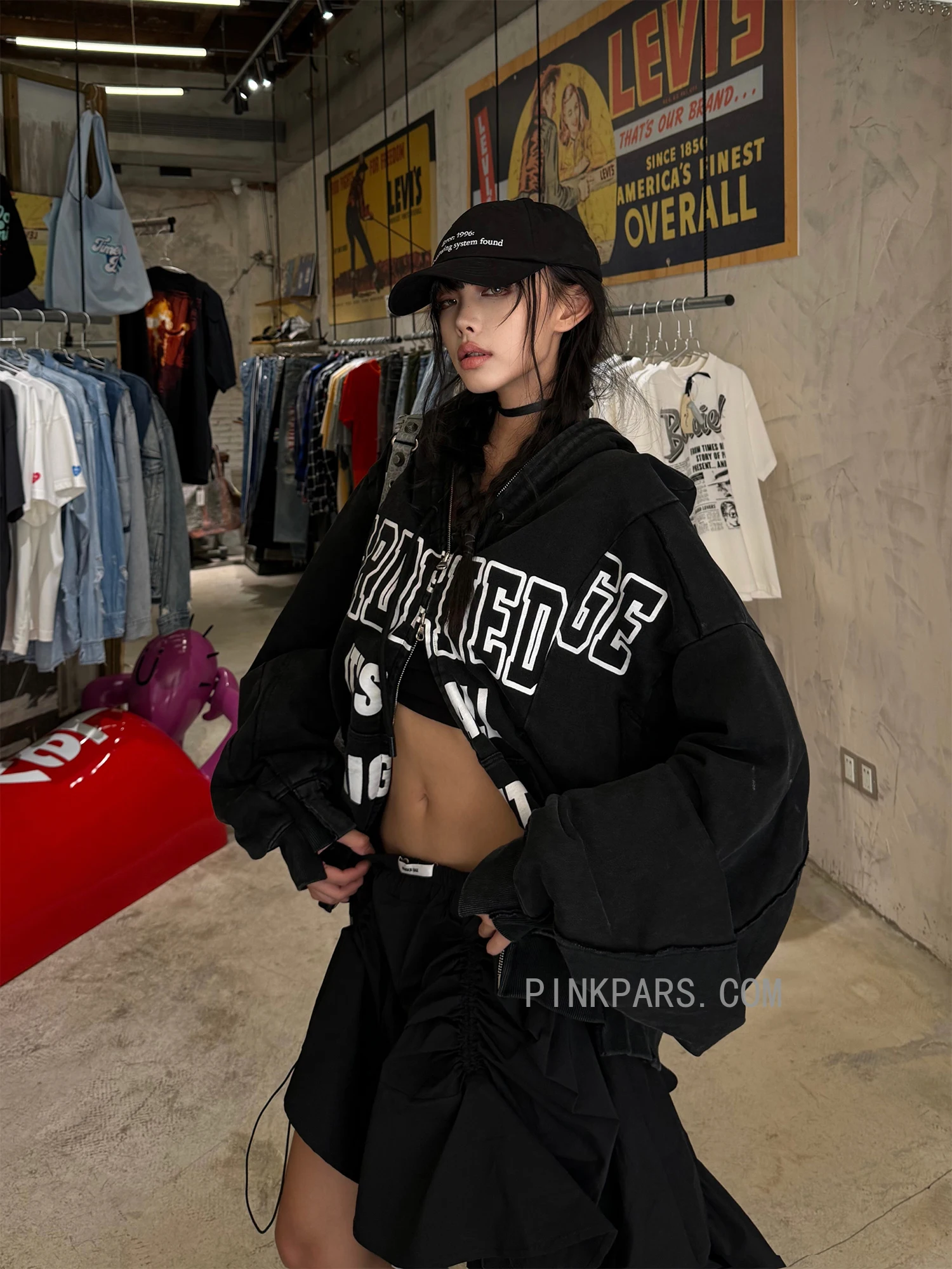 WARDEN EDGE Oversized Hoodie Jacket with Punk Letter Print, Black Streetwear Zip-Up for Urban Edge Vibes