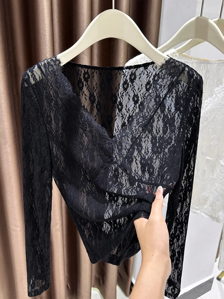 

Pure Desire Sexy Lace Pattern V-ne Women's Long Sve T-irt Hollow out Me Base irt Slim Fit Inner Wear Commute Sle