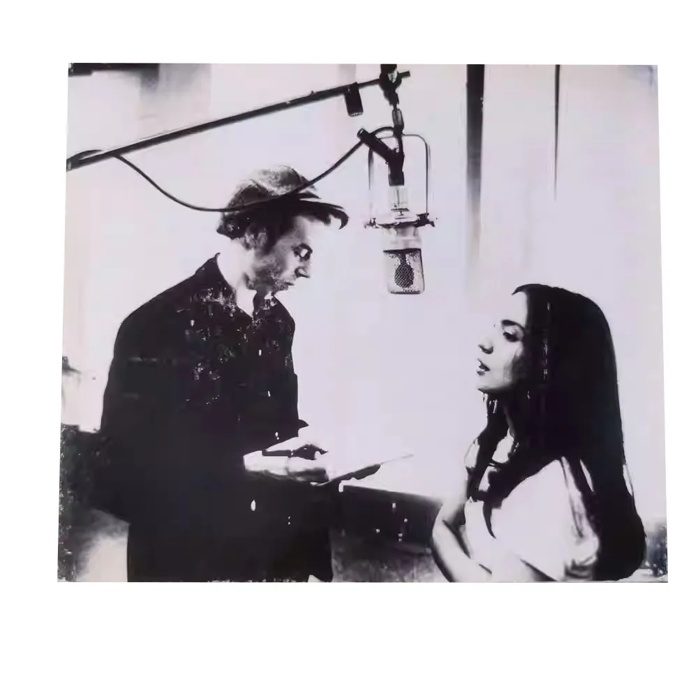 

CD Kahimi Karie I Am A Kitten Shibuya популярный (Shibuya-kei Pop)+Французские шансоны фьюжн как ядро Японский независимый поп