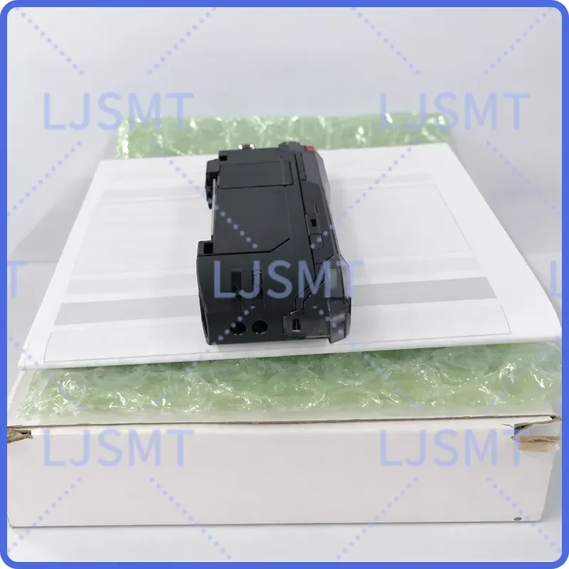 New Genuine In Stock for KEYENCE Base Sensor for Fiber Optic Amplifier Switch Model FS-N41C
