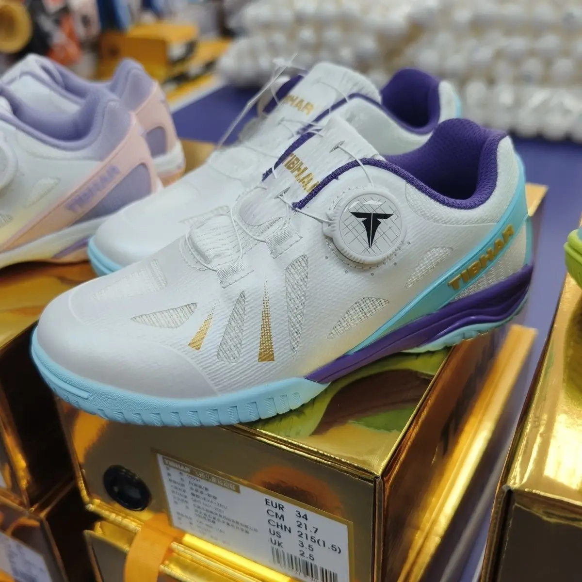 2025 Hot Sale Tennis Shoes Mens Quality Indoor Court Shoes Mens Designer Sneakers Anti-slip Badminton Shoes