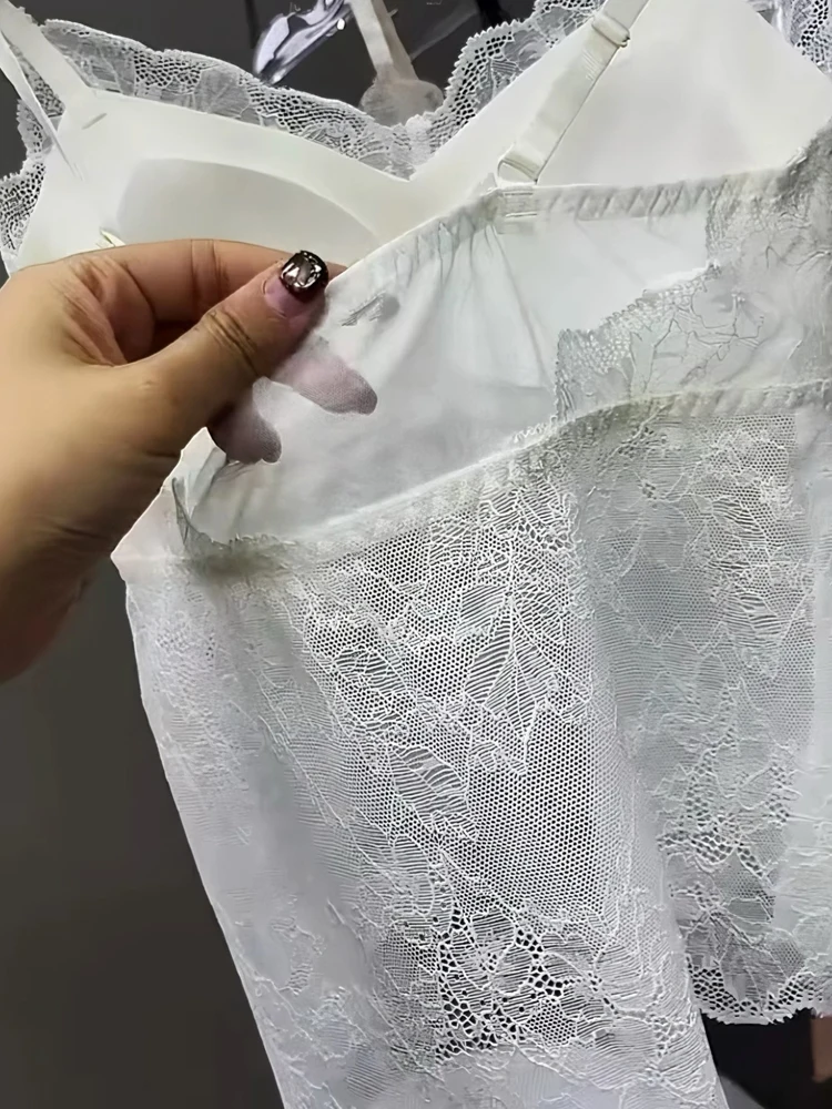 Design-Sensation Spitzen-Trägertop für Damen, Sommer-Oberbekleidung 2025, Neues Schönes BH-Unterstütztes Tanktop