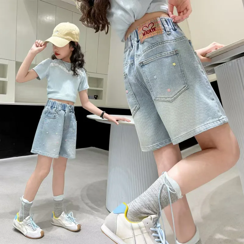 2026 Sommer Kinder-Jeansshorts für 120-170cm große Mädchen, bestickt, elastischer Bund, lässige knielange Teenager-Shorts – Detail 3